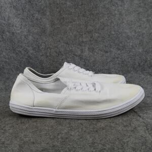 Universal Thread Shoes Womens 9 Casual Sneaker Fabric Lace Up Flat Comfort White